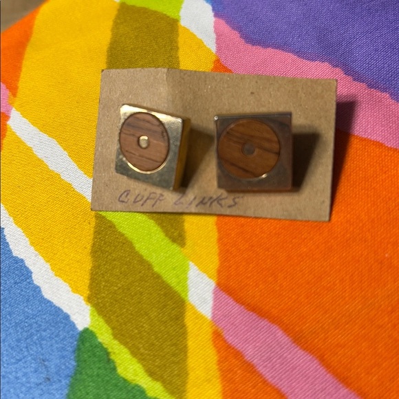 Brown wood gold Square Cufflinks - Picture 2 of 12